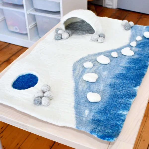 LARGE ARCTIC ANTARCTIC POLAR PLAY MAT PLAYSCAPE