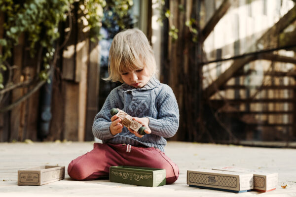 Wooden Story Twist the Blocks Secret Garden Blue - Image 12