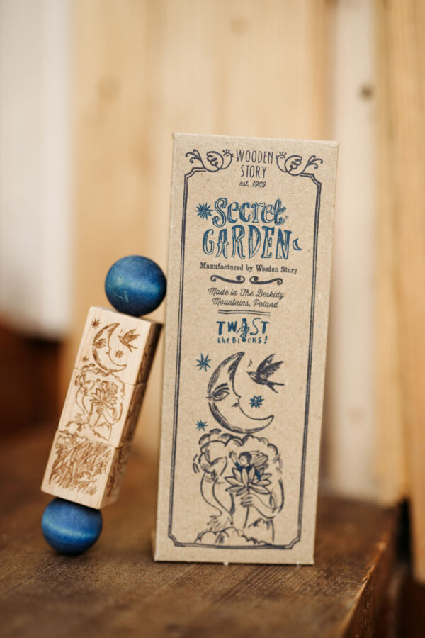 Wooden Story Twist the Blocks Secret Garden Blue - Image 14