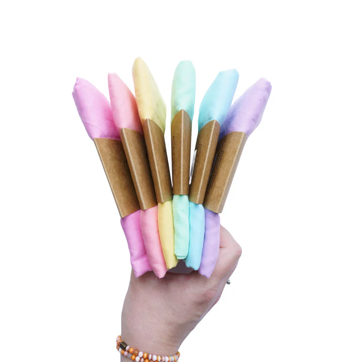 Laura's Play Cotton Light Red 90 x 90 cm - Image 2